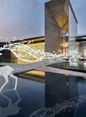 不锈钢镂空梅花鹿雕塑草坪园林酒店售楼部艺术装饰户外镂空鹿摆件