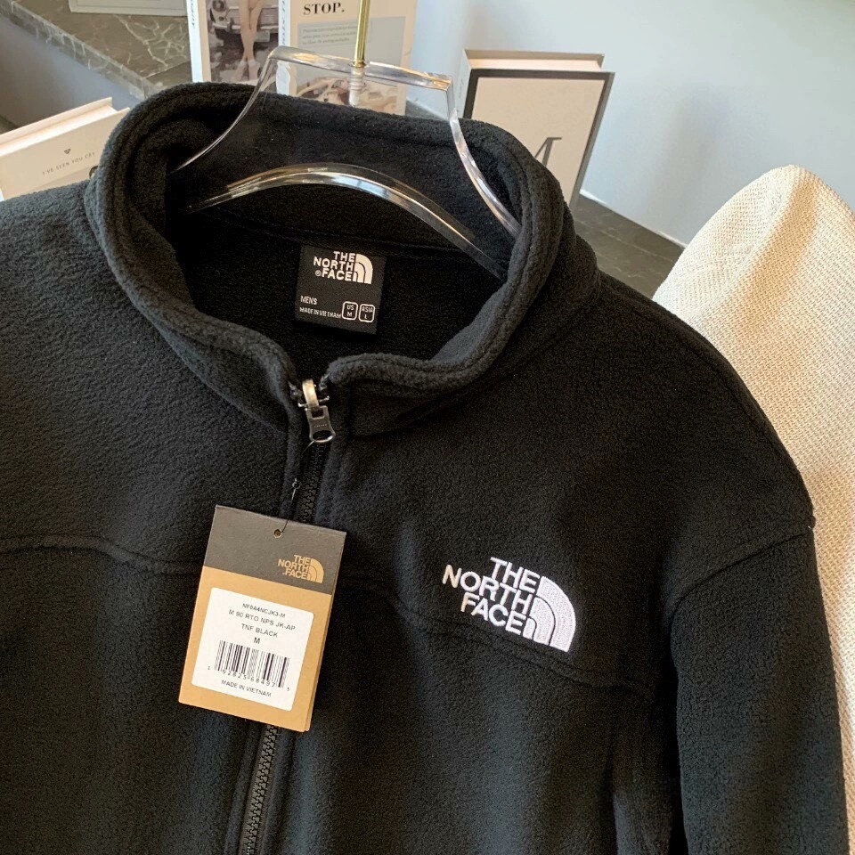 thumbnail for Brand New North Face Fleece Lining, Fleece Jacket Can Be Paired with the American Version of the 1990 Three-In-One Jacket