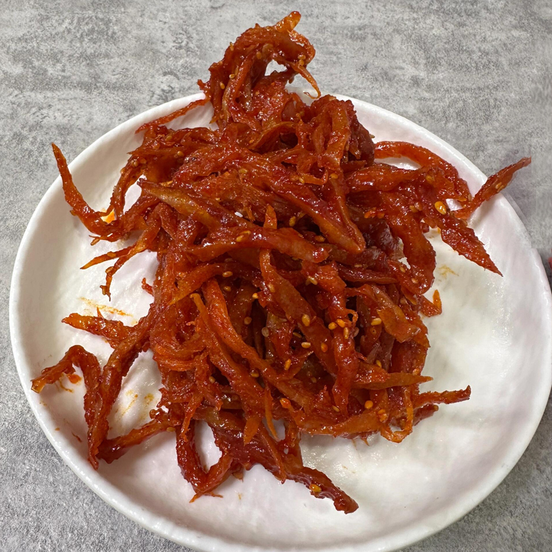 甜辣豆丝香甜微辣豆腐皮北京烤鸭辣条延吉特产拌饭小菜老式豆皮