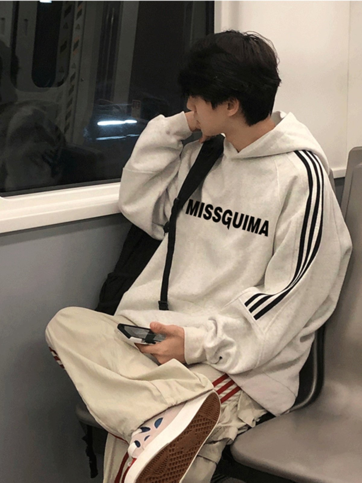 条纹灰白色美式覆古加绒连帽套头卫衣男秋冬季新款重磅织带上衣服