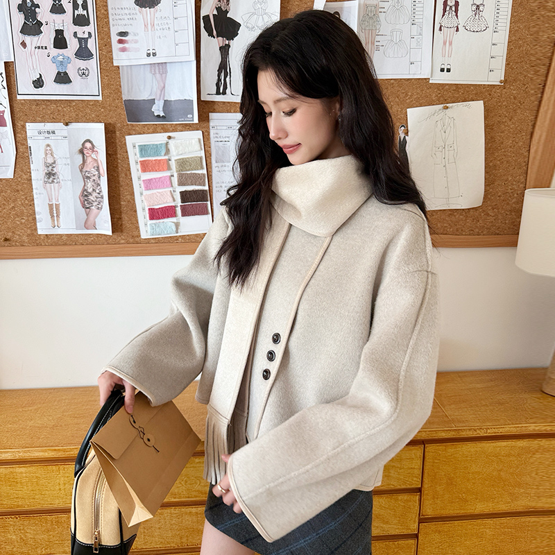 加厚短款羊绒宽松上衣短外套