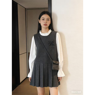 包包3件套 百褶背心毛呢连衣裙 新款 超火减龄荷叶花边衬衫