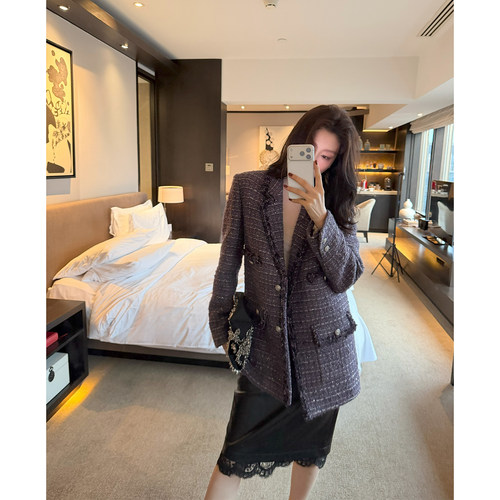 龍喜儿 高腰蕾丝拼接pu皮裙女复古设计师显瘦包臀半身裙M477