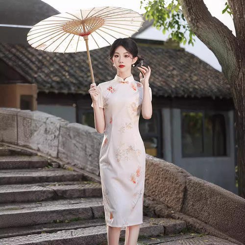 锦鲤送考旗袍新款2024夏季适合高考中考妈妈穿的旗开得胜夏年轻款