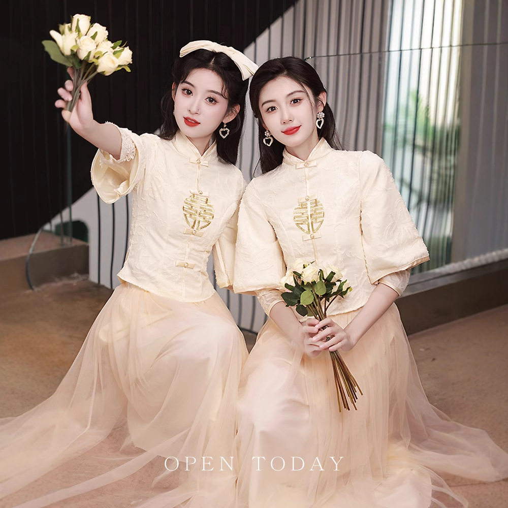 新中式伴娘服香槟色长袖姐妹裙新款婚礼礼服日常可穿秋冬款加厚