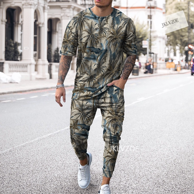 3D printed loose T-shirt and trouser suit3D印花宽松T恤套装男