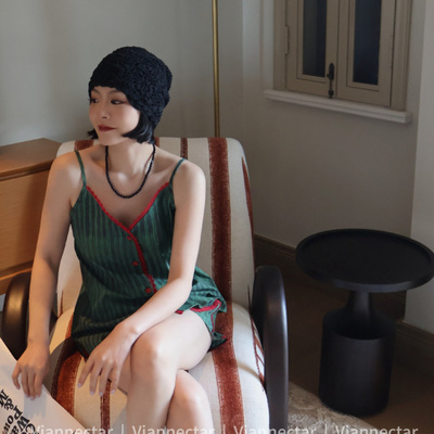 维安花密条纹吊带可外穿睡衣套装