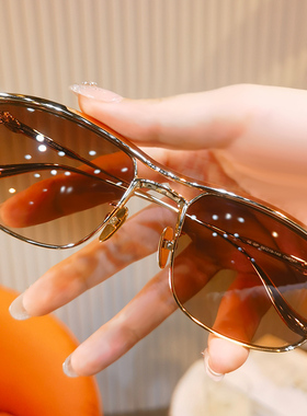 街拍墨镜BULLEDESAVON超轻个性