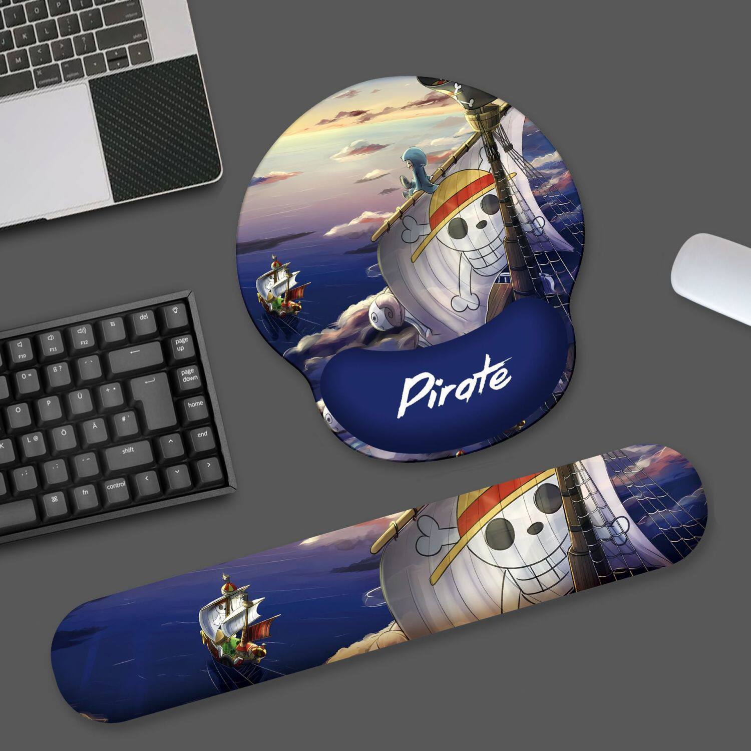 护腕鼠标垫办公室滑鼠垫卡通动漫原创海贼王女硅胶托电脑键盘托男