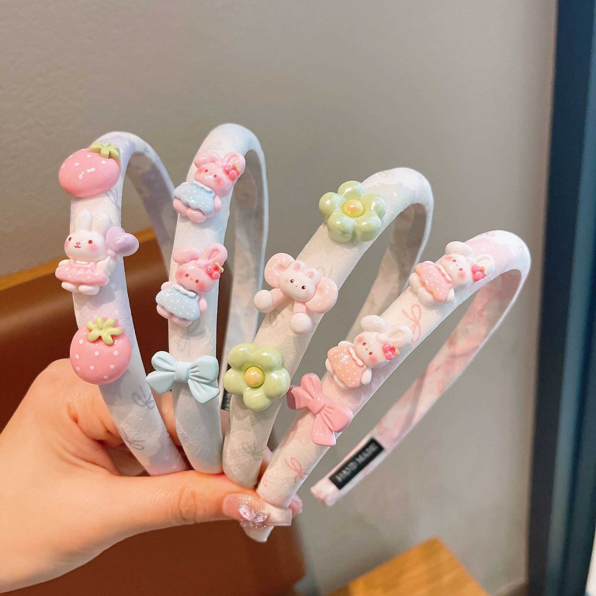 春夏新款儿童发箍小女孩学生大格子兔子花朵海绵头箍头扣女童发饰