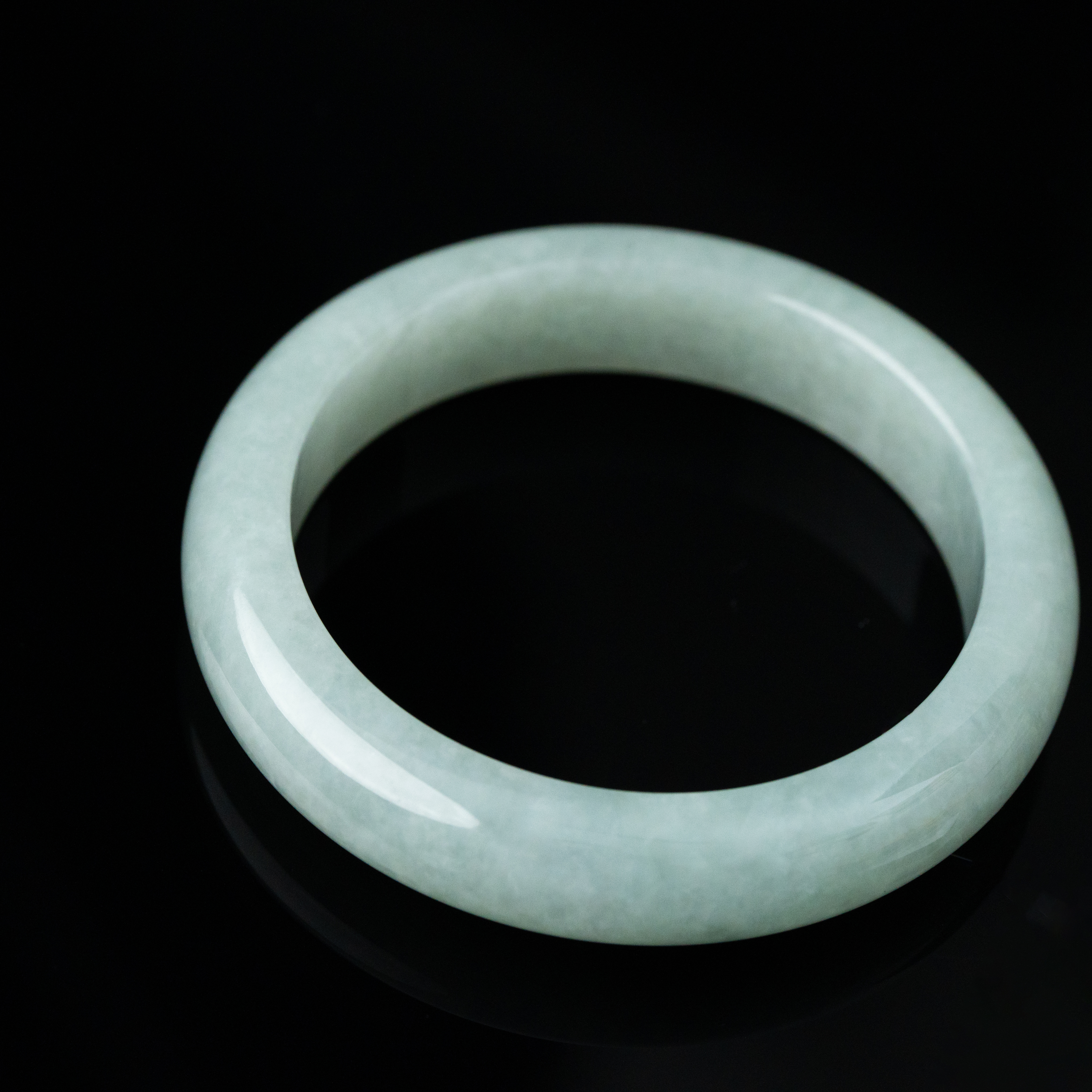 天然翡翠手镯  平安镯