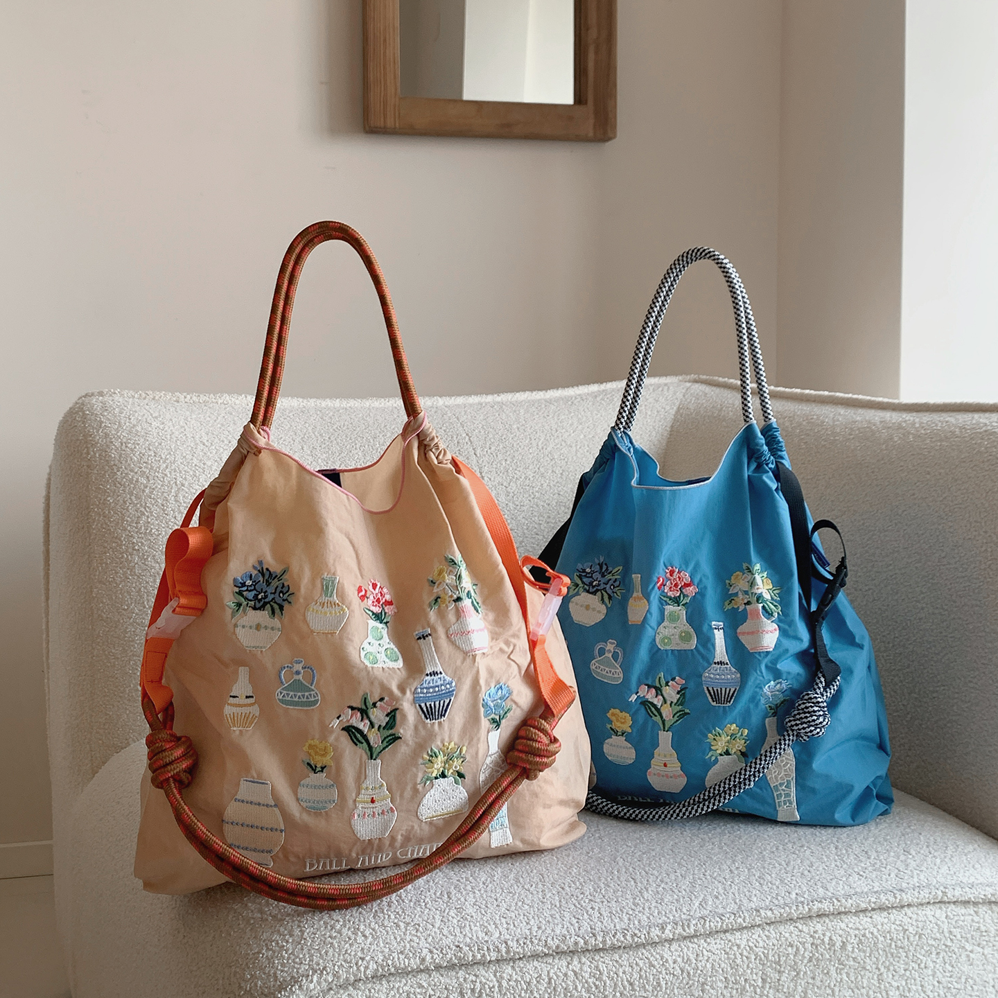 时尚高级感插花瓶购物袋