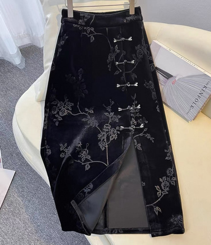 2025秋冬复古盘扣金丝绒半身裙女606