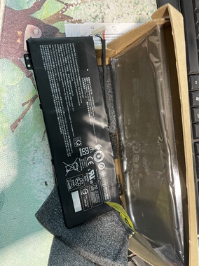 笔记本电池AP18E7M全新带包装