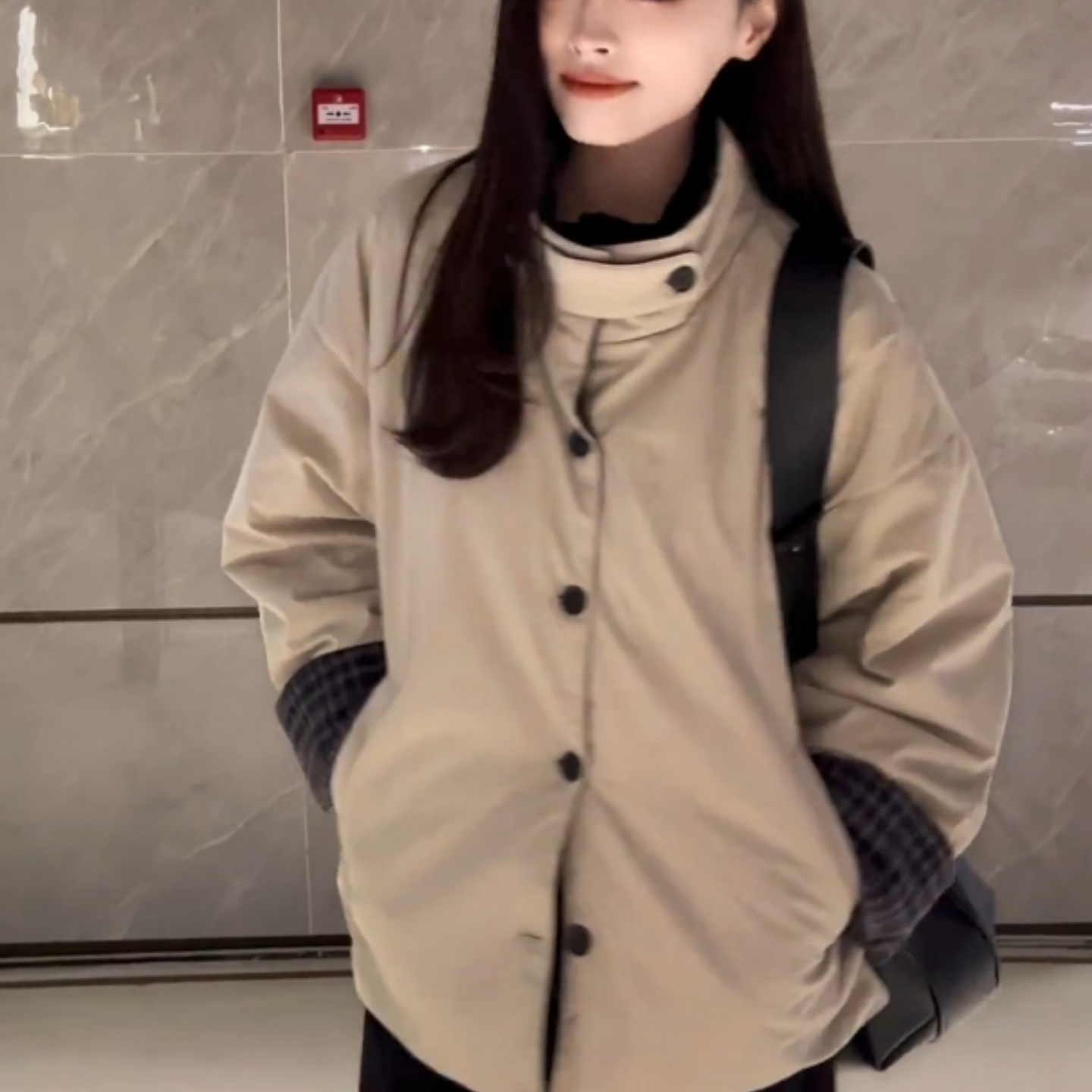 韩系立领两面穿格纹棉服女显瘦