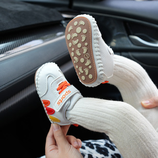 婴儿鞋子宝宝幼儿学步鞋男女防滑软底鞋袜0一1周岁春秋冬季休闲鞋