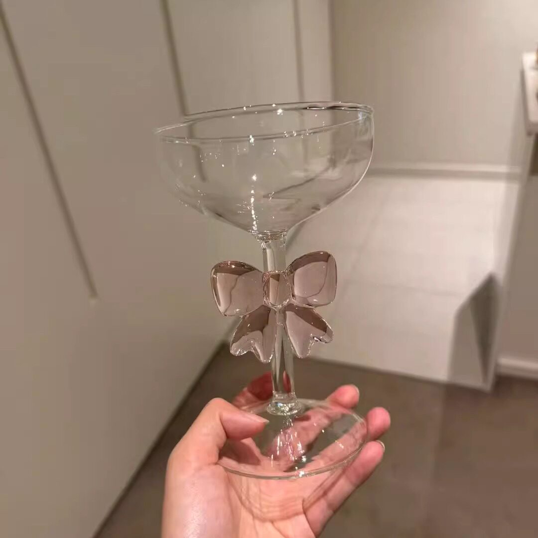 蝴蝶结酒杯高级感微醺威士忌酒杯法式立体蝴蝶杯设计感小众玻璃杯