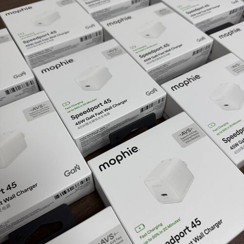 Mophie充电器45W氮化镓快充头适用于苹果iPhone18 AVS协议快充头
