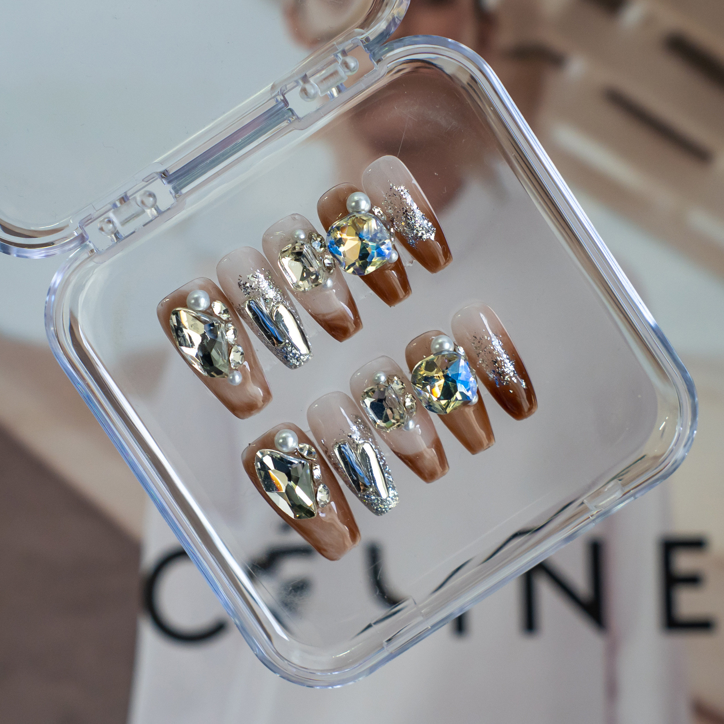 红酒杯 纯手工穿戴式短t美甲显白款镶钻重工高级感气质重工礼物