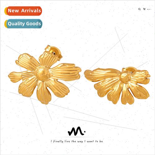 New French retro gold flower earrings asymmetrical chic tani