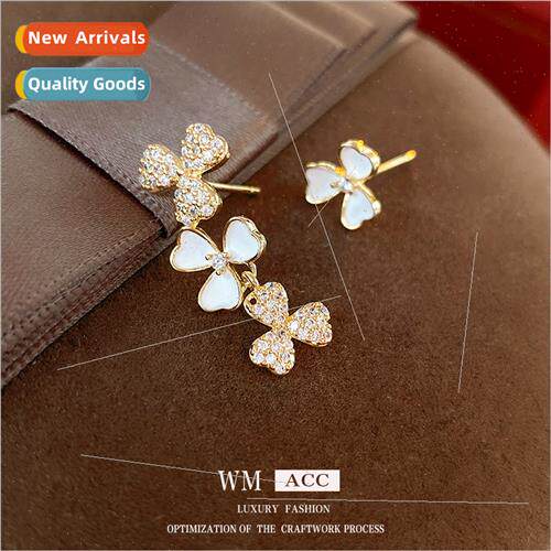 silver pin asymmetric zirconia flower earrings Korea delicat