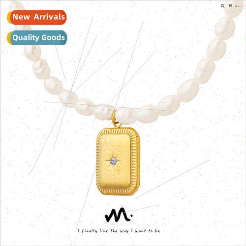 Vintage square plate inlaid zirconia pendant necklace winter