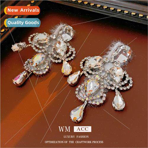 lver needle wh diamond hollowed out water drop plush earring