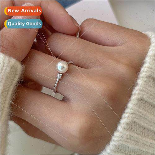 Threaded finger ring ins Korea female wh diamonds twisted op