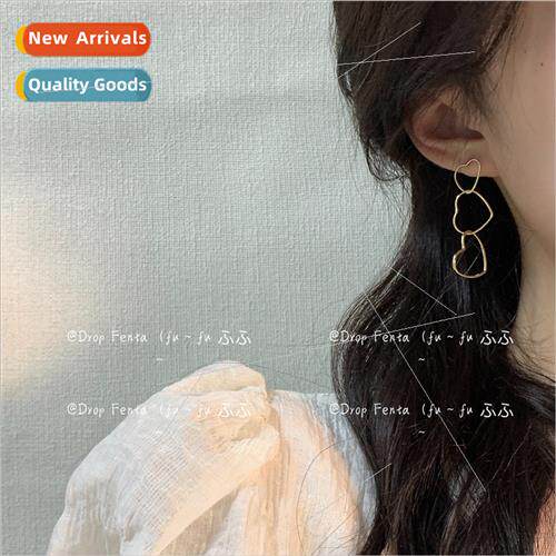 New girl minimalist hollowed out heart chain earrings Korea