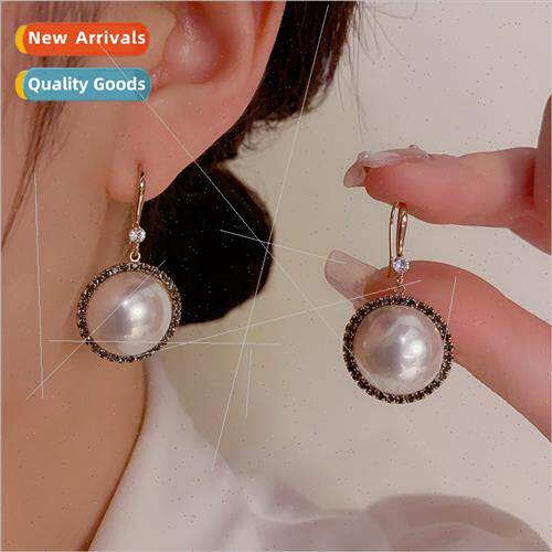 Koreagunmetal pearl circle ear hooks适用women niche premium