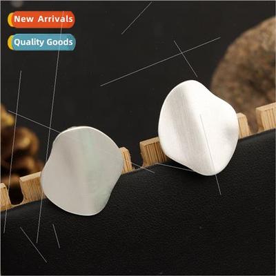 Europe small delicate earrings fashion half face brushed pep