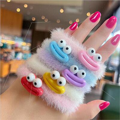 Big eyes cute cute furry hair rope fall winter dopamine girl