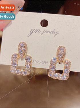 Koreafashion super flash zirconia square earrings female s92