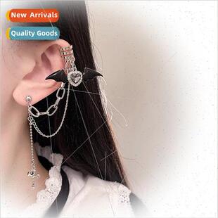 Punk Hottie Earrings Earrings Clip All-in-One Heart Rhinesto