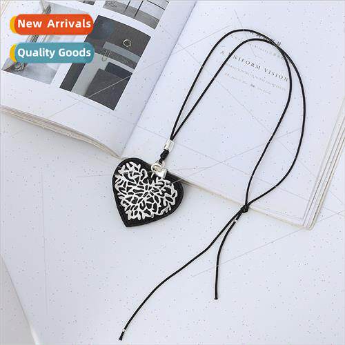 New Necklace Europe Vintage Large Peach Heart Premium Tree f