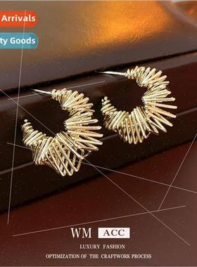 silver pin openwork twisted C-shaped earrings Europe earring