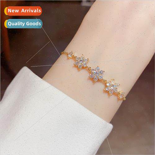 Delicate Fashion Zirconia Snowflake Bracelet Super Shiny che