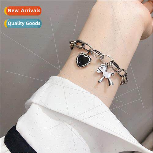 Vintage simple horse black peach heart bracelet ins hipster