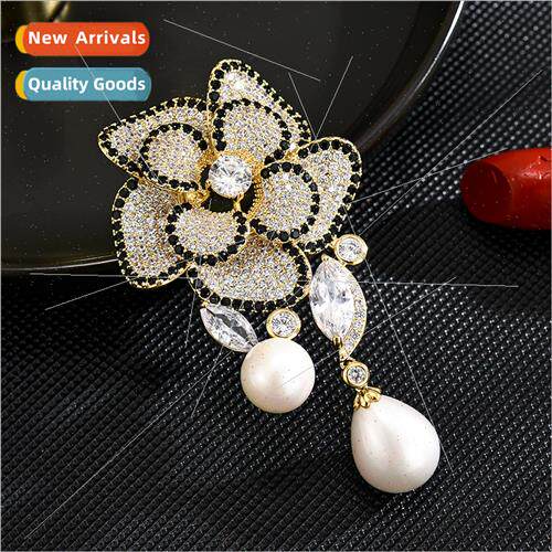Korea Fashion Camellia Corsage Creative Flower Brooch Coat C