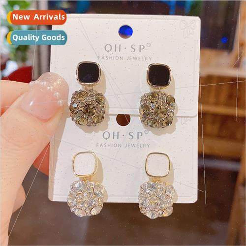 Korea2022 new tide female diamond square earrings simple sho