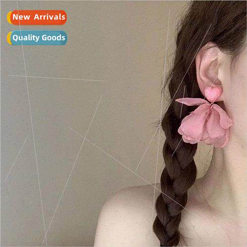Square round face suable sweet pink love heart chiffon petal