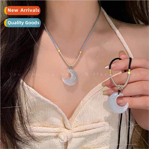 Fairy cat eye stone moon pendant necklace female niche cute