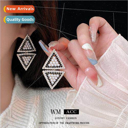 lver pin black whe diamond pearl triangle earrings French ni