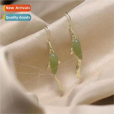 Ancient green fish anti-jade ear hooks female hundred like f