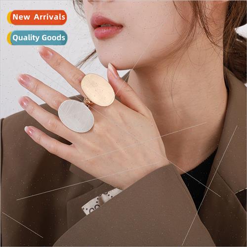 Ring Europe Geometric Oval Brushed Fashion Trend Premium Met