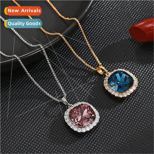 New Austrian crystal geometric square collarbone necklace in