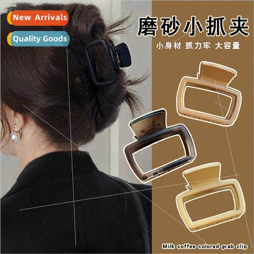 mple back head hair volume less grasp clip square small gras