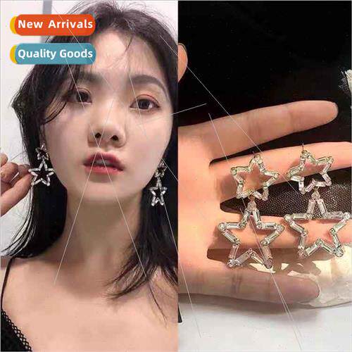 Super flash crystal pentagram earrings female 2023 new tide