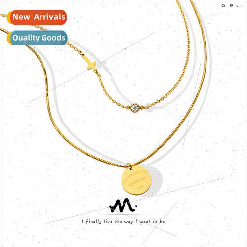 Europe hip-hop feeling thin snakebone chain round pendant cr