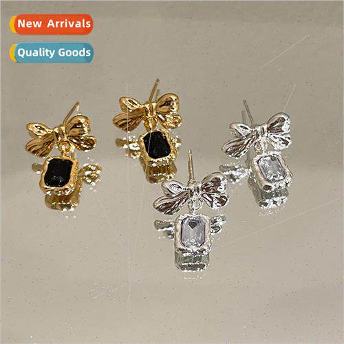 2023 French niche feeling celebry bow zirconia earrings fema